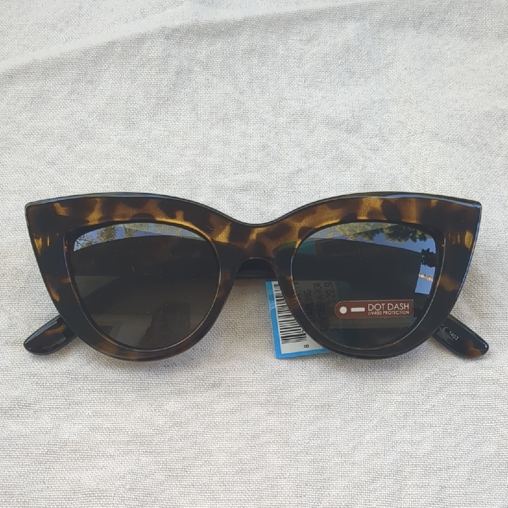 Women's Tortoise Sunglasses